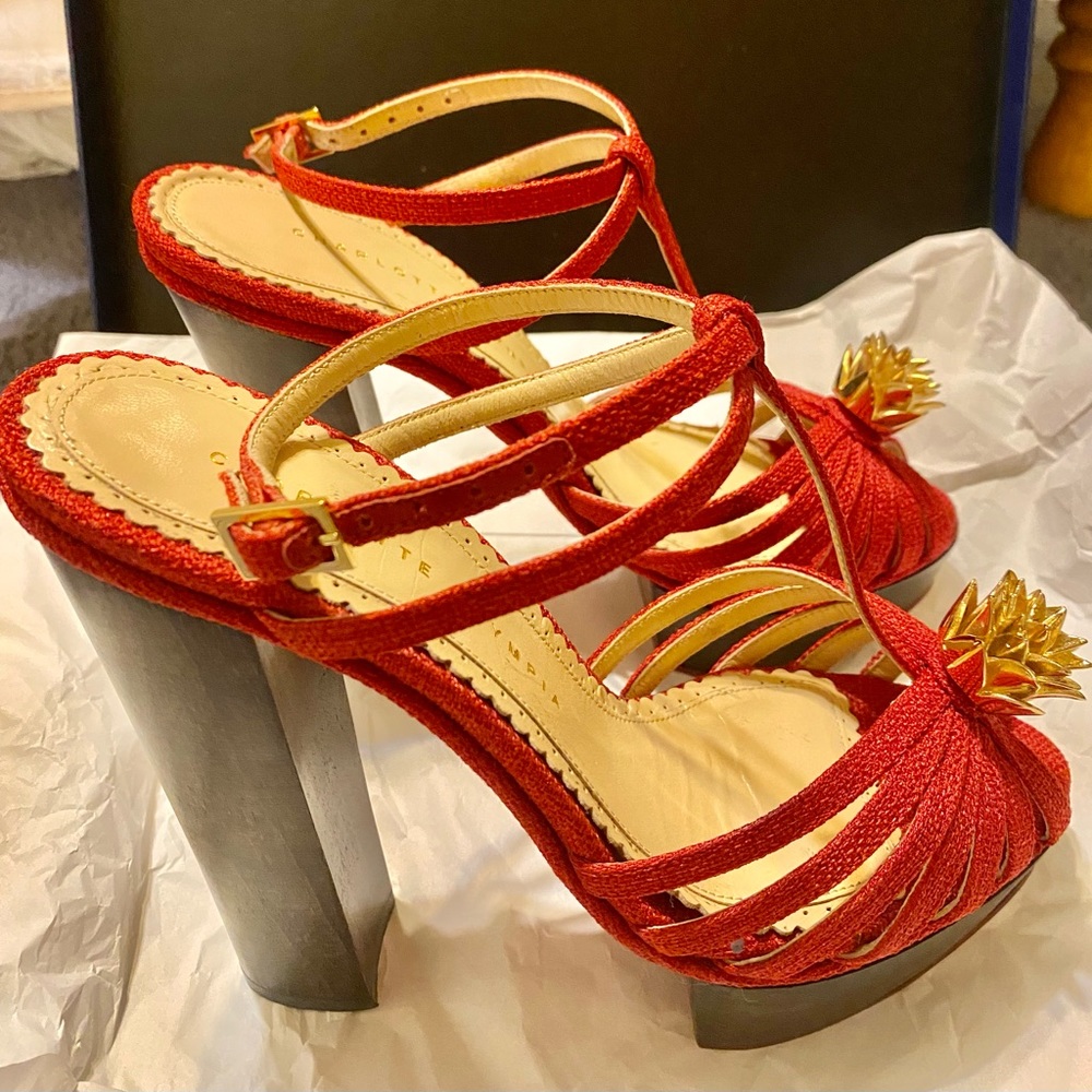 Charlotte Olympia Cotone Rosso Size 36.5 Platform Sandals.